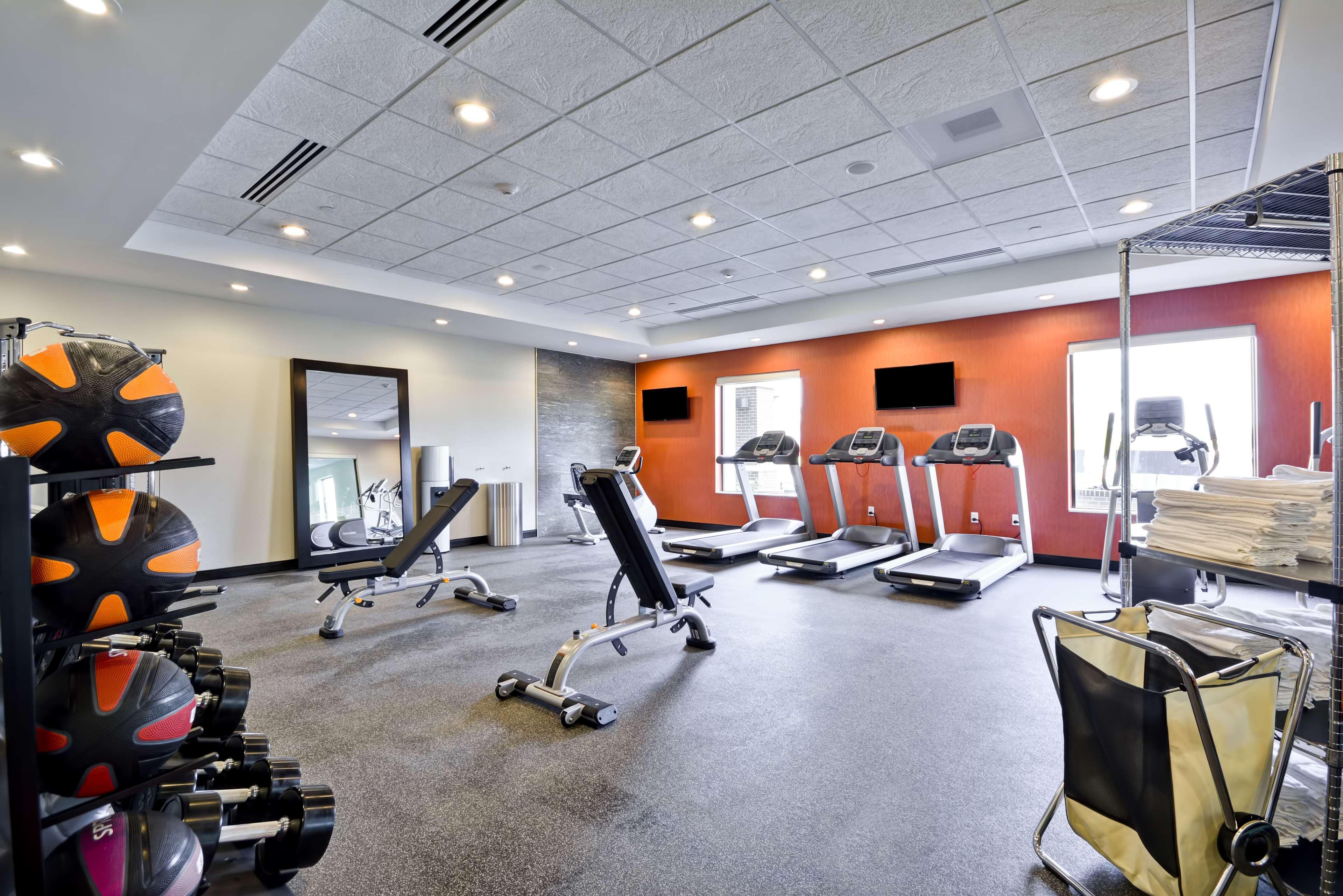 Home2 Suites By Hilton Evansville Bagian luar foto